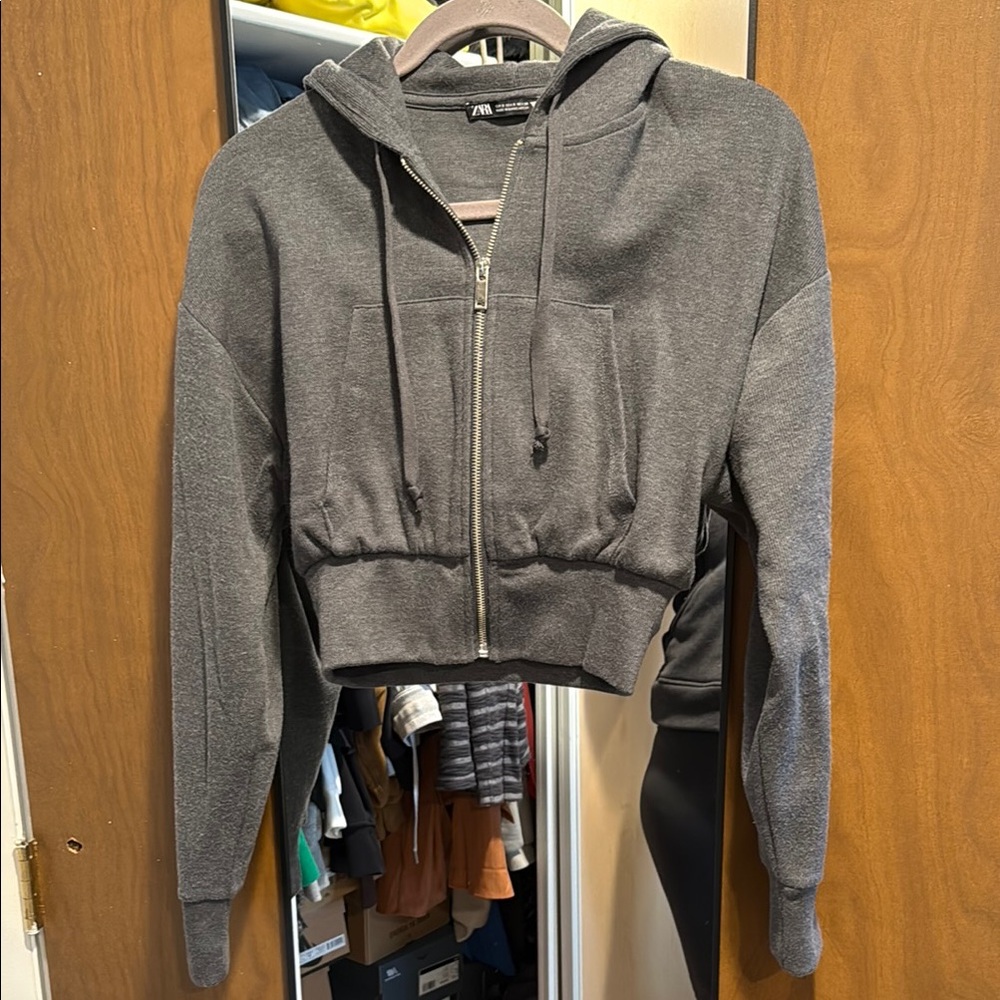 Gray Cropped Zip-Up Hoodie